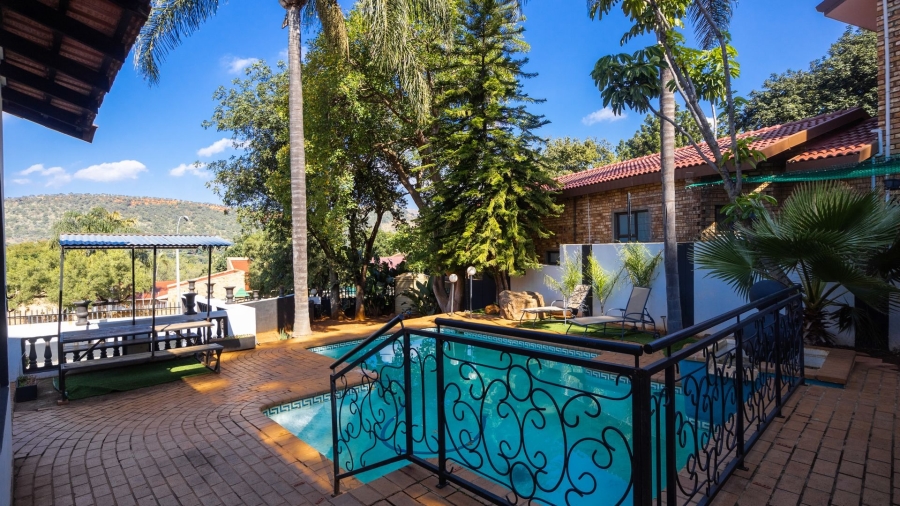 4 Bedroom Property for Sale in Safari Gardens North West